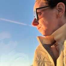 Review Image - (Open-box) Women's Classic Heated Vest - Off White (Battery Set Not Included) XS / White