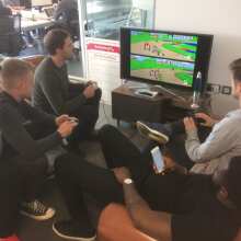 Review Image - Raspberry Pi 4 Model B Retro Gaming Kit 4GB / UK