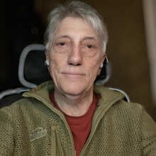 Review Image - Transom Full Zip Eco Macaroni Sweatshirt Olive Green Size M