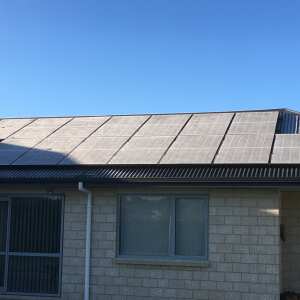 Harrisons Solar 5 star review on 5th August 2022