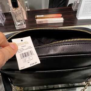 Michael Kors 1 star review on 11th January 2023