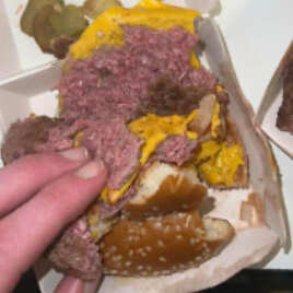 Mcdonalds 2 star review on 13th March 2024
