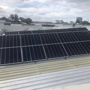 Harrisons Solar 5 star review on 6th February 2022