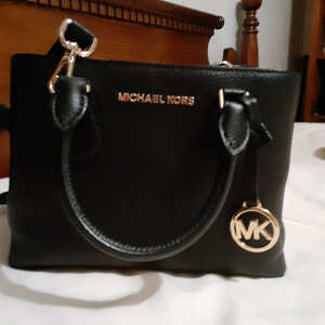 Michael Kors 5 star review on 15th April 2022