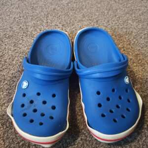 Crocs 1 star review on 20th March 2024
