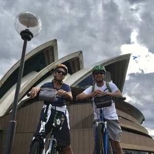 Leon Cycle Australia and New Zealand 5 star review on 1st December 2022