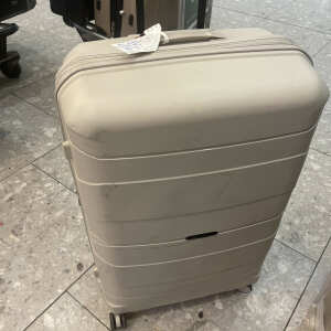 IT LUGGAGE 5 star review on 8th March 2023