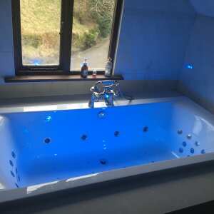Luna Spas 5 star review on 23rd January 2022