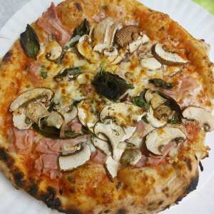 Pizza Ofen | La Bottega Toscana 5 star review on 30th August 2022