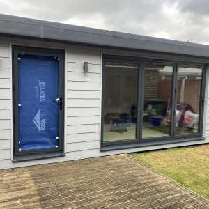 Express Bi-Folds Direct 5 star review on 11th August 2022