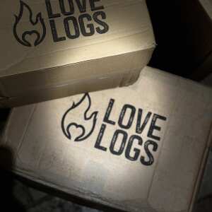 Love Logs 5 star review on 23rd December 2023