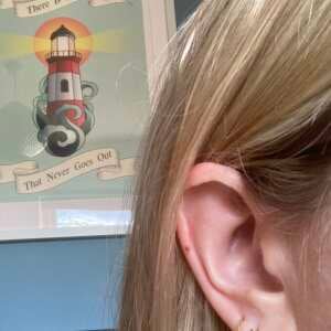 Tada and 2025 toy star earrings