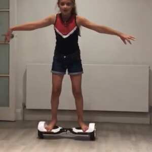 8KB 2001 null null null null 3 6 3 2003 null g gRuLjsL04E4M