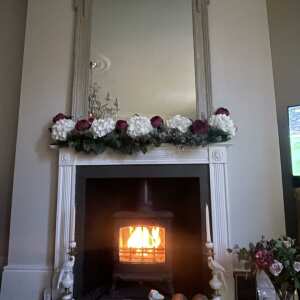 Review Image - Artificial Burgundy English Rose 6 stems for the price of 5