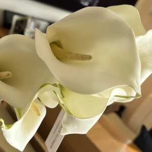 Review Image - Artificial White Calla Lily Wedding Arrangement Bridesmaid