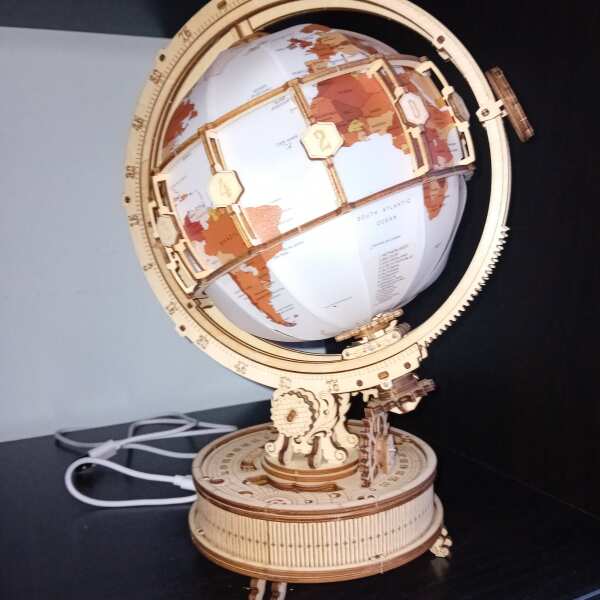 Offre de bienvenue] Maquette Bois Puzzle Bois 3D Globe Lumineux Adulte  Construction Adulte, 180 Pièces, Luminous Globe –