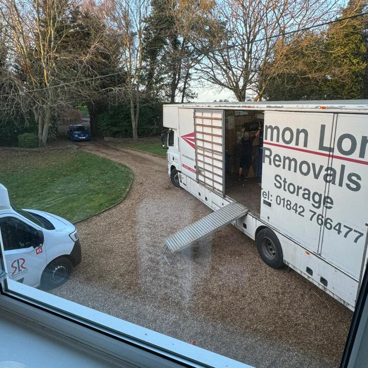 Simon Long Removals 5 star review on 12th February 2024