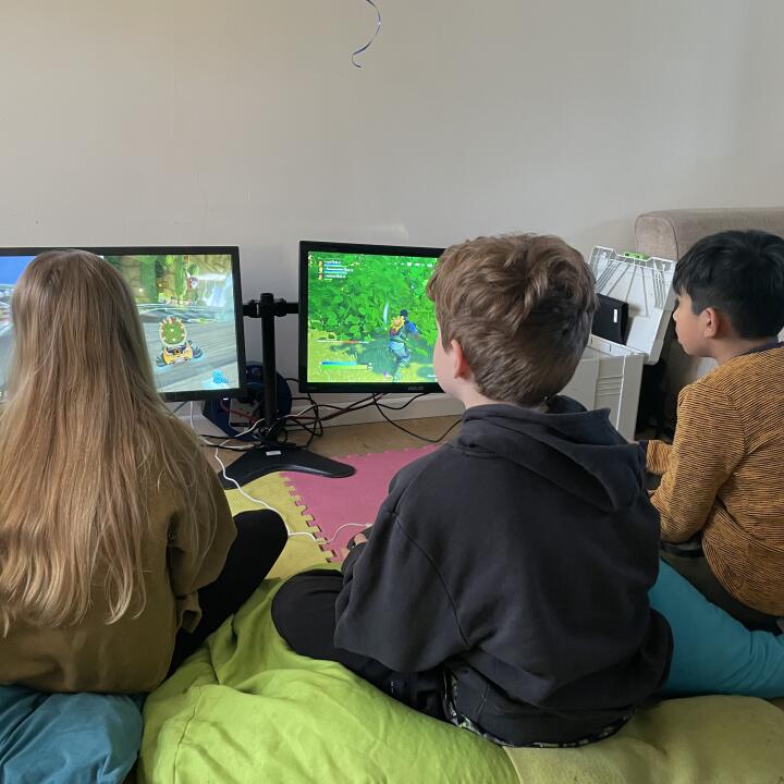 Pop Up Arcade 5 star review on 9th March 2022
