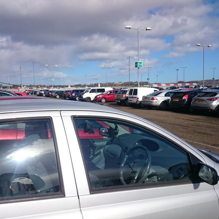 Edinburgh Airport Parking 5 star review on 26th March 2017
