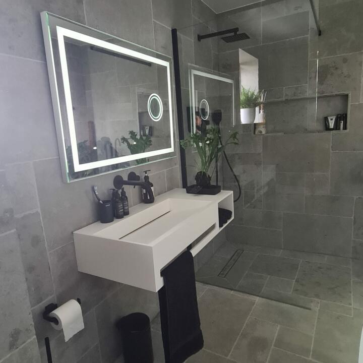 Aquaroc Bathrooms 5 star review on 7th June 2021