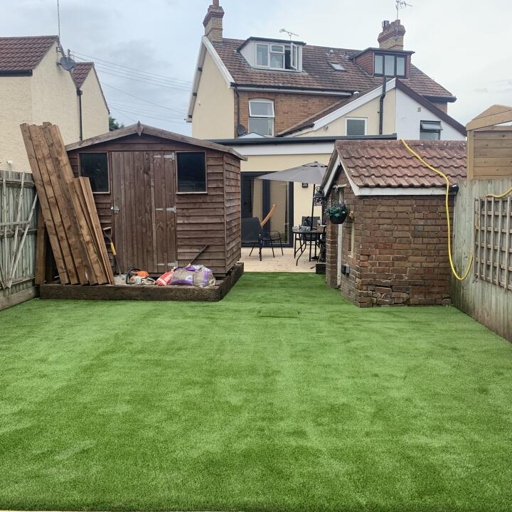 Easigrass Distribution Ltd 5 star review on 15th June 2020