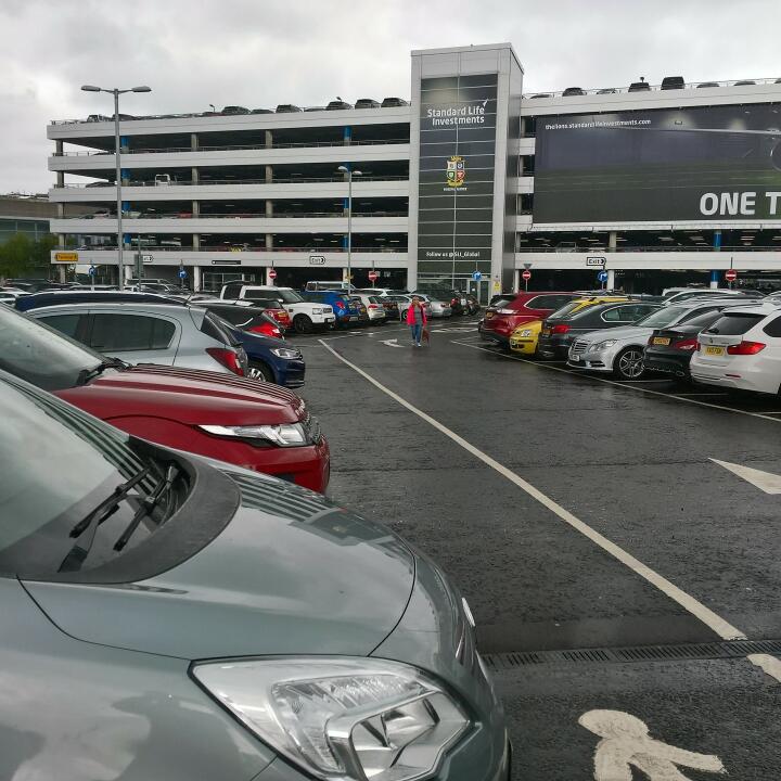 Edinburgh Airport Parking 4 star review on 23rd May 2017