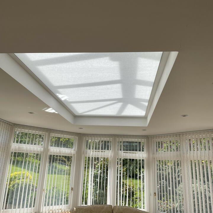 Skylightblinds Direct 5 star review on 5th May 2023