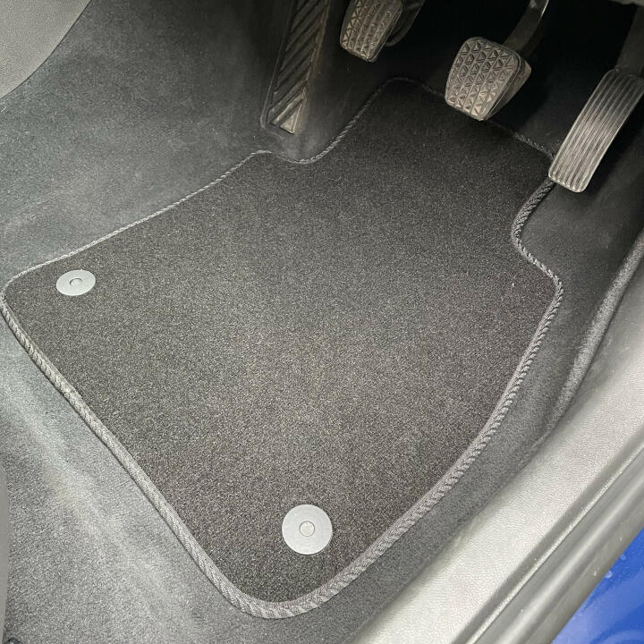 Car Mat Kings  5 star review on 13th October 2021