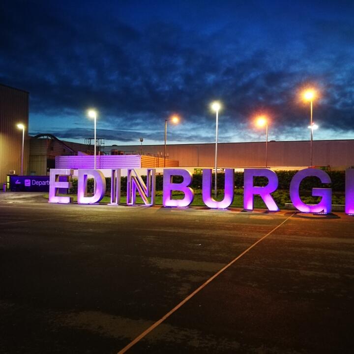 Edinburgh Airport Parking 5 star review on 6th August 2017