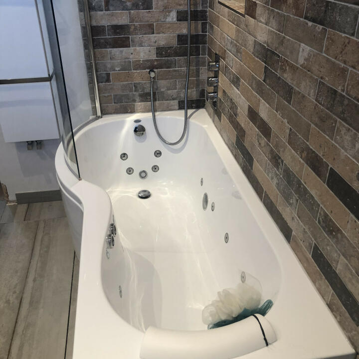Luna Spas 5 star review on 21st May 2020