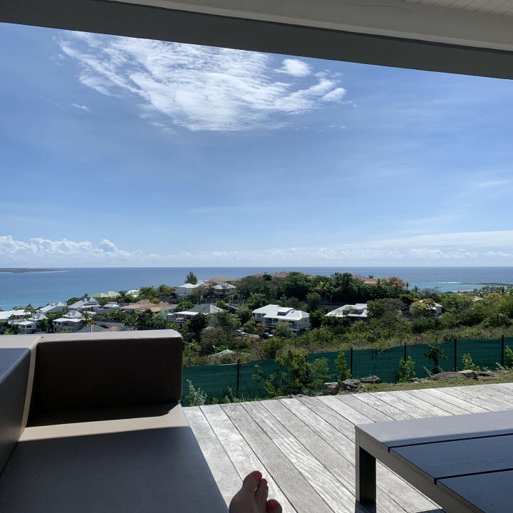 St Martin Blue 5 star review on 5th May 2023