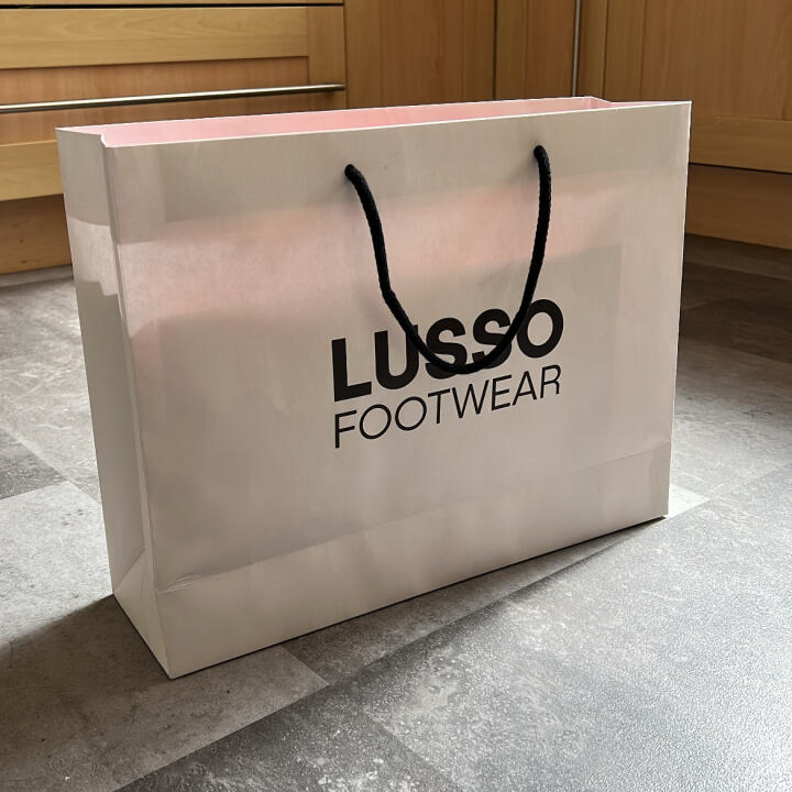 LUSSO Footwear 5 star review on 22nd April 2022