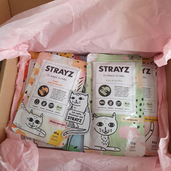 STRAYZ Petfood GmbH 4 star review on 26th October 2022