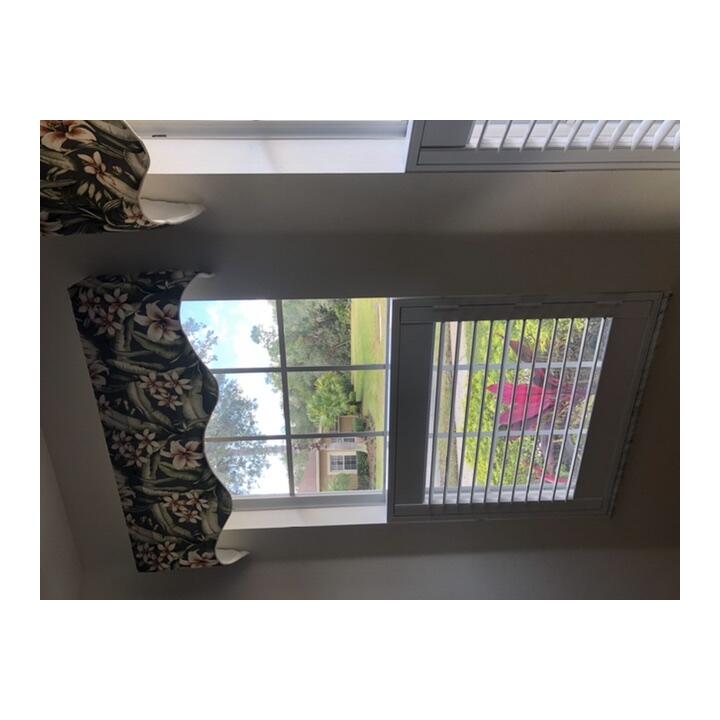 Simply Shutters™ 5 star review on 5th May 2022