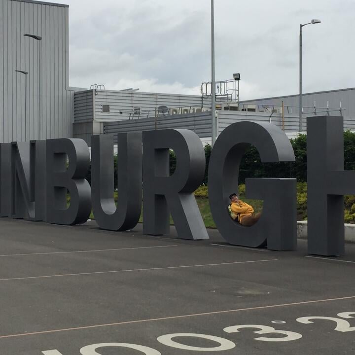 Edinburgh Airport 5 star review on 16th June 2017