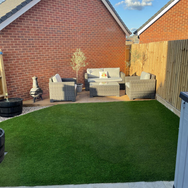 LazyLawn 5 star review on 5th October 2021