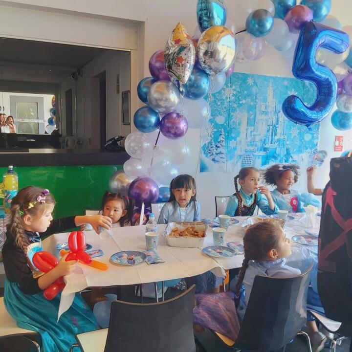 Happy Kinder Parties 5 star review on 13th July 2022