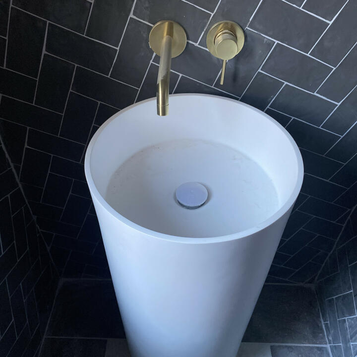 Aquaroc Bathrooms 5 star review on 7th January 2022