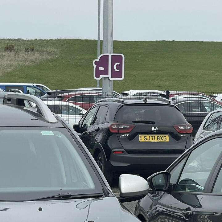 Edinburgh Airport Parking 5 star review on 14th May 2023
