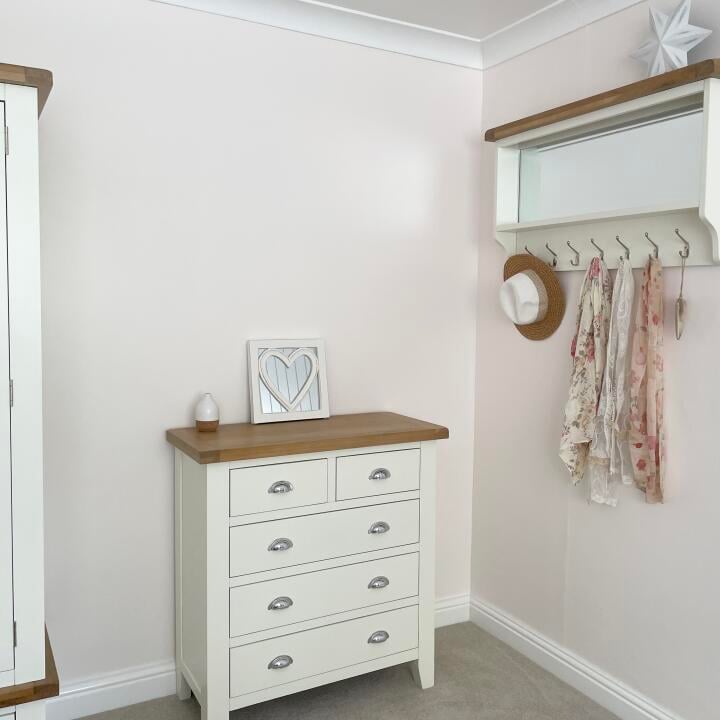 Listers Interiors 5 star review on 4th May 2021