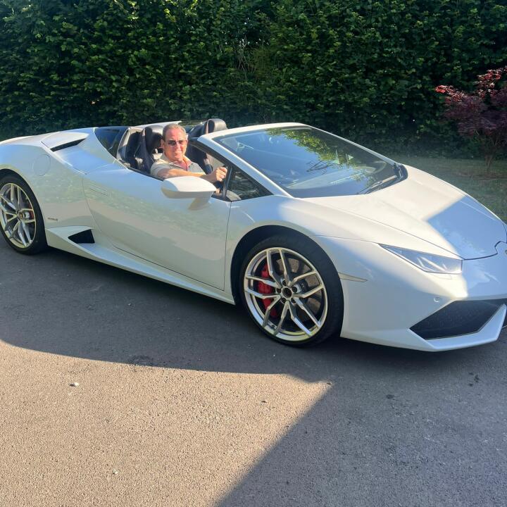 Supercar Experiences Ltd 5 star review on 17th July 2023