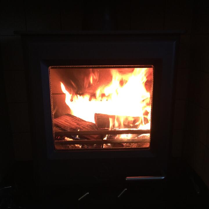 Calido Logs and Stoves 4 star review on 1st January 2021