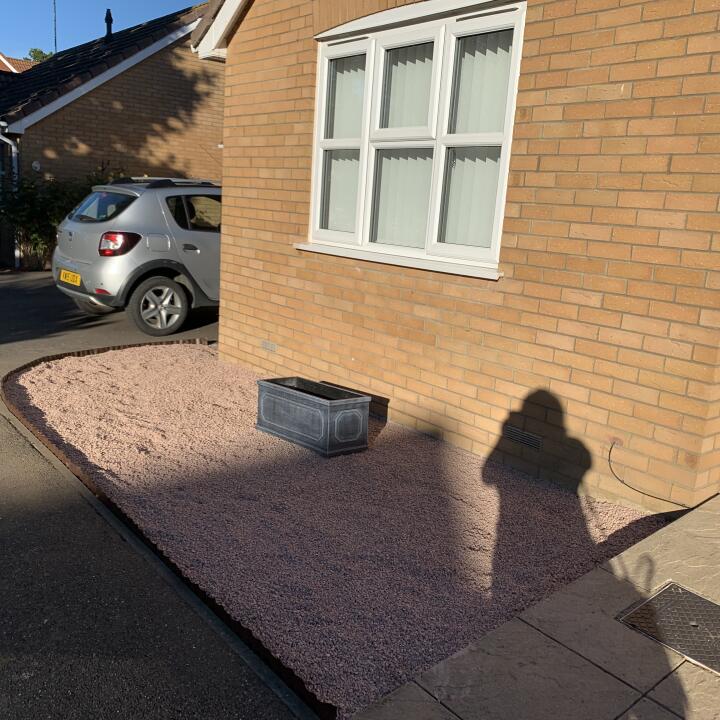 Decorative Aggregates 5 star review on 1st October 2022