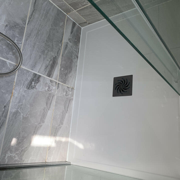 Ergonomic Designs Bathrooms 5 star review on 8th April 2023