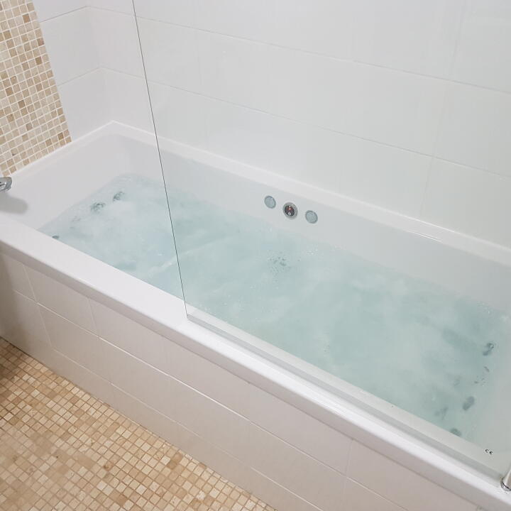 Luna Spas 4 star review on 24th February 2021