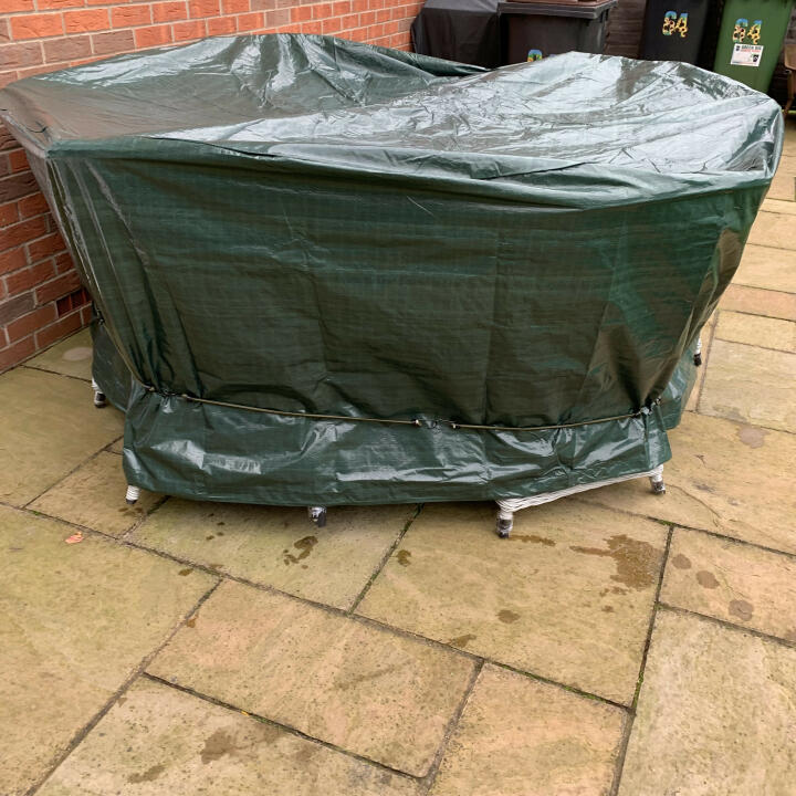 GardenFurnitureCovers.com 5 star review on 24th October 2021