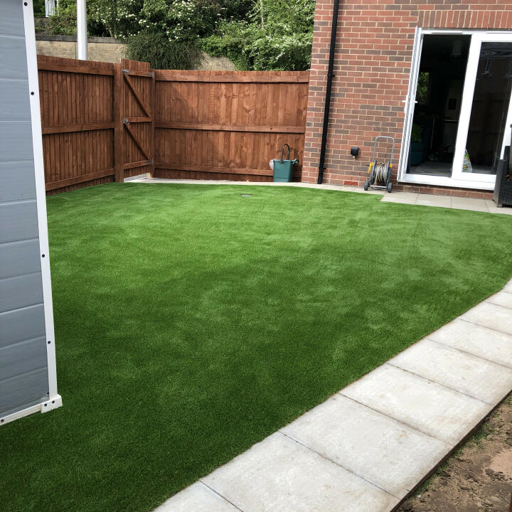 LazyLawn 5 star review on 9th May 2022