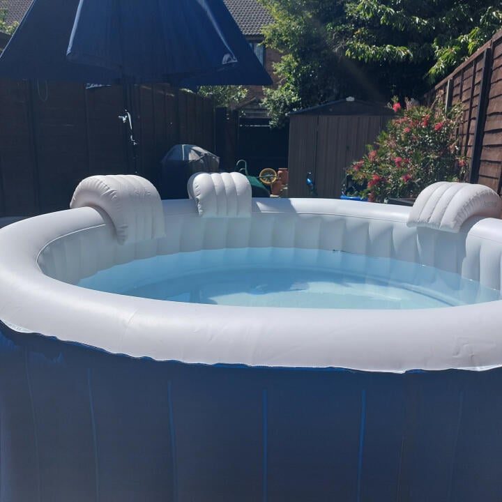 Wave Spas 5 star review on 3rd September 2021