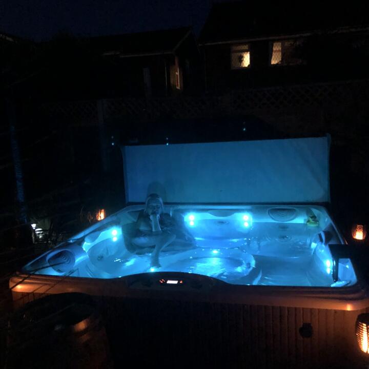 Happy Hot Tubs 5 star review on 15th September 2020