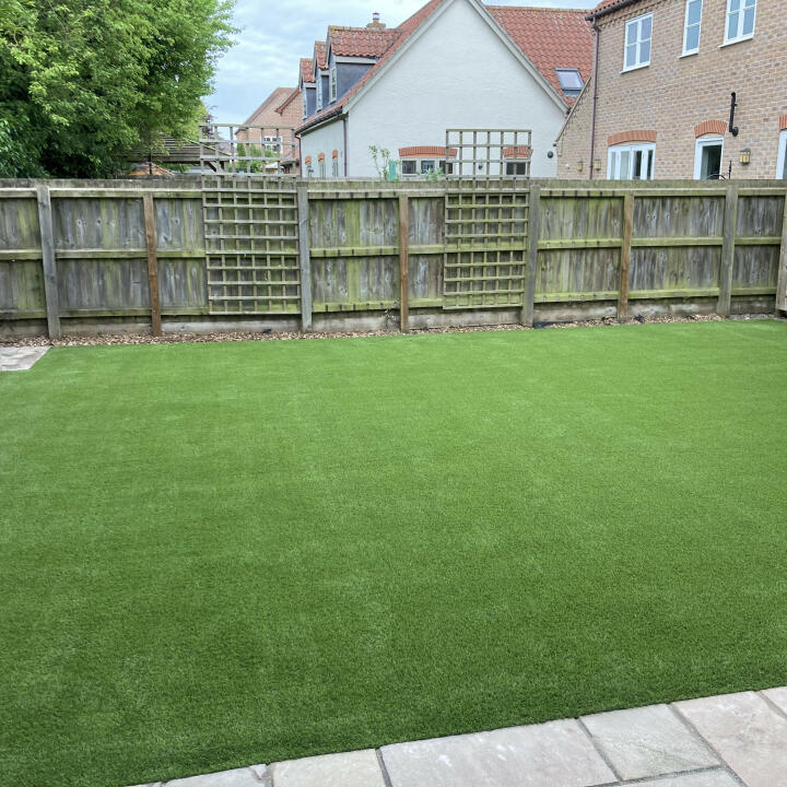 LazyLawn 5 star review on 24th May 2022